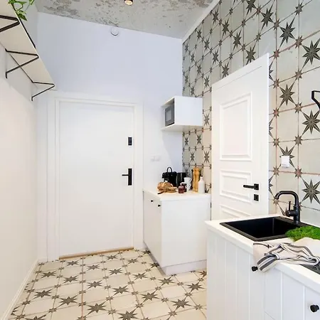 아파트 Bohemian Style Apt In The Centre